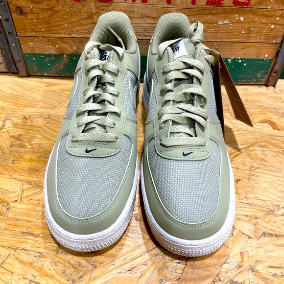 New in box Nike Air Force 1 ‘07 LV8. Style# FJ1954 200. - Picture 2 of 7